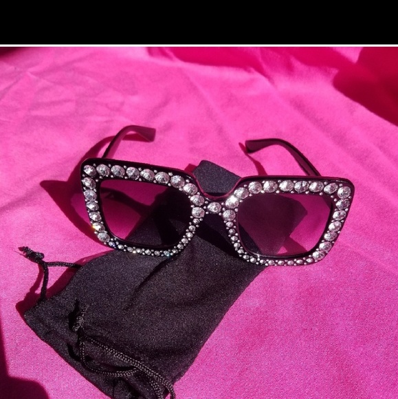 SQUARE OVERSIZED RHINESTONE GLASSES - Picture 2 of 3